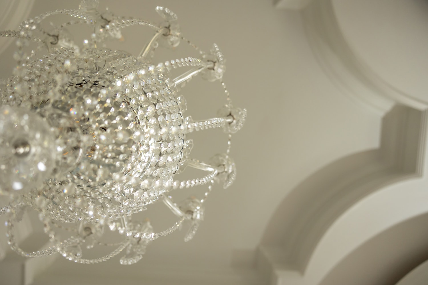 Roswell Inwood Terrace Bedroom Chandeliers Design