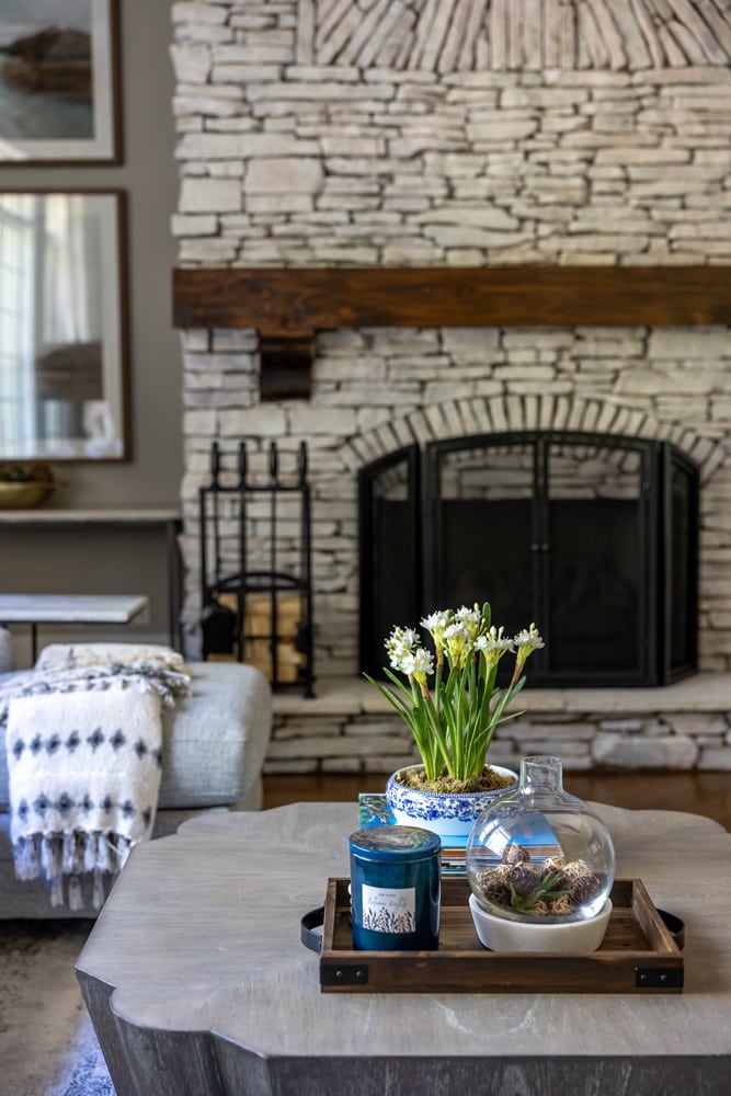 Roswell Inwood Terrace Fireplace Decor