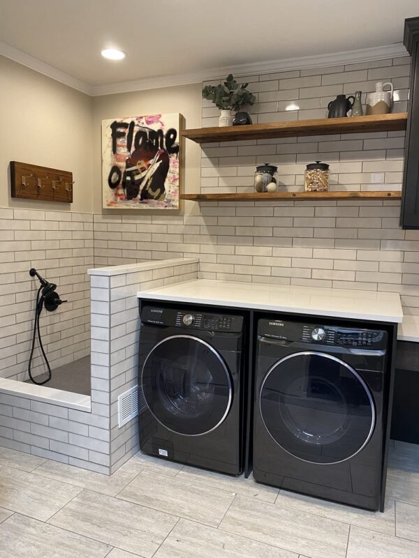 Vra 1612 Mudroom Laundry Room (1)